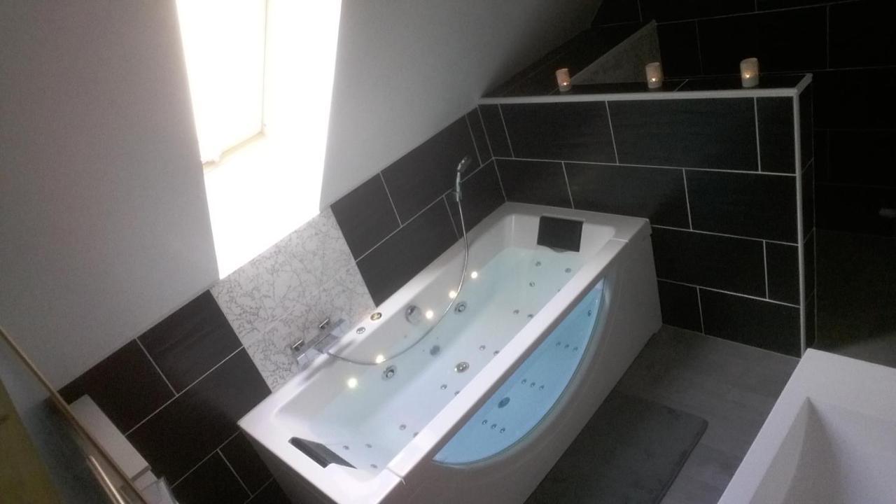 Gite Cantauvergne Villa Vebret Bagian luar foto