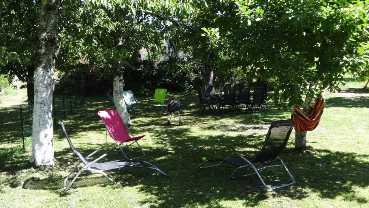 Gite Cantauvergne Villa Vebret Bagian luar foto