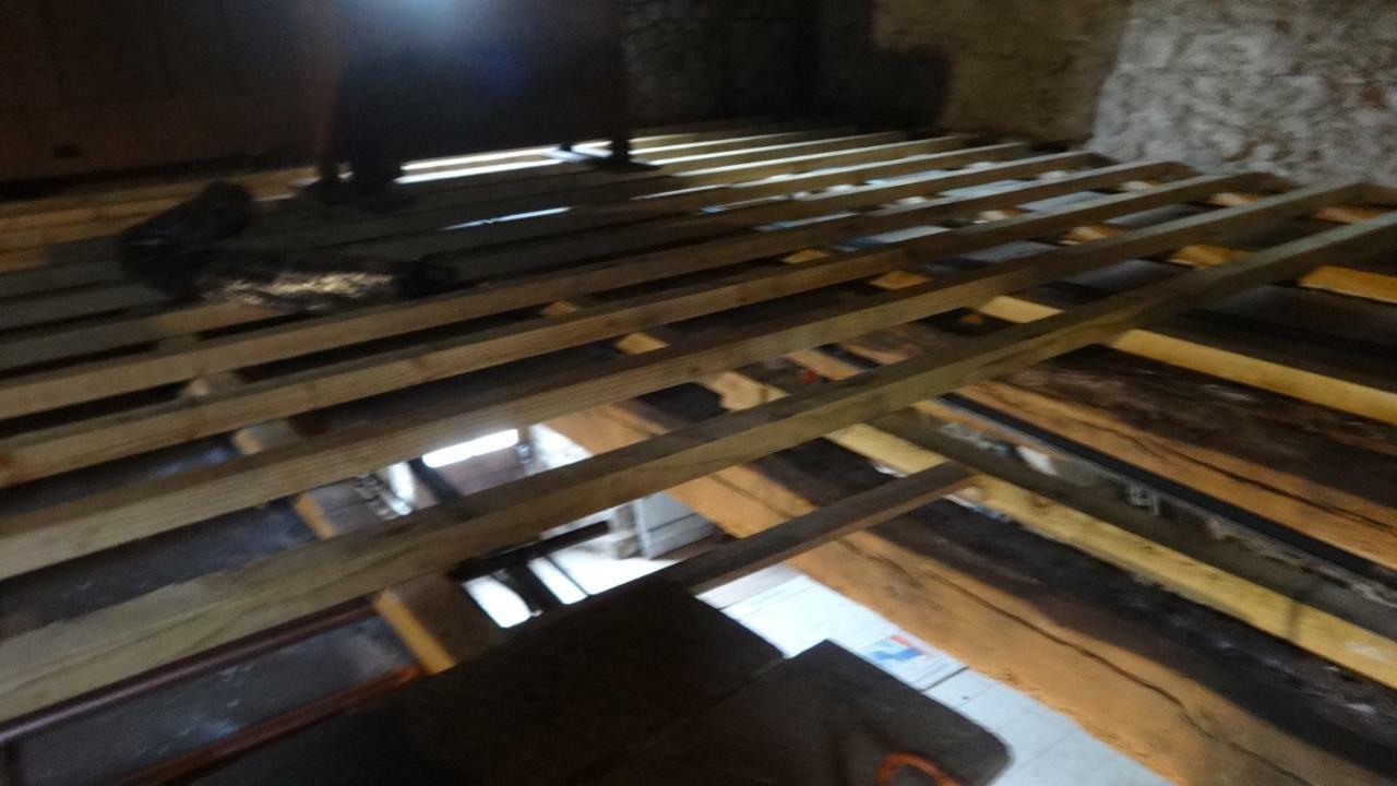 Gite Cantauvergne Villa Vebret Bagian luar foto